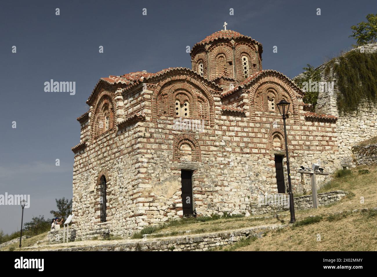 Castello di Berat, Chiesa della Santissima Trinità, sito patrimonio dell'umanità dell'UNESCO, Berat, Albania, Europa Foto Stock