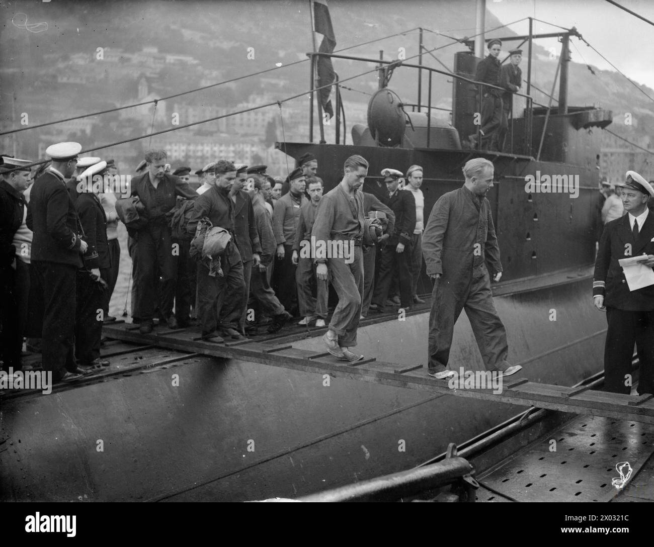 Il 28 novembre 1941, il sottomarino olandese O21 affondò l'U-95 tedesco nel Mediterraneo vicino a Gibilterra. Dodici sopravvissuti, compreso il comandante, furono fatti prigionieri e sbarcati a Gibilterra. Foto Stock