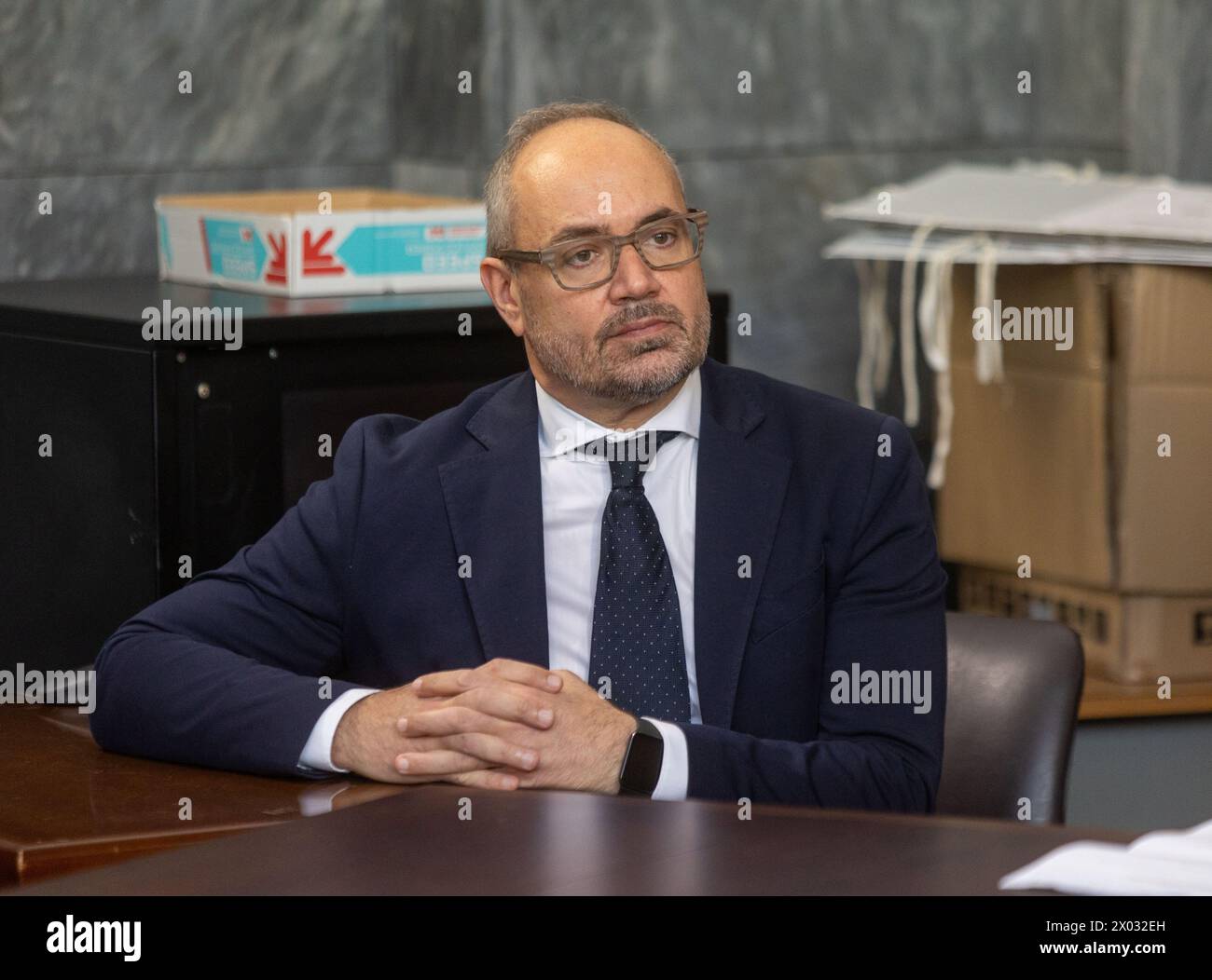 Mario Ciampi alla memoria per l'uccisione a colpi di pistola in tribunale dell'avvocato Lorenzo Claris Appiani, del giudice Fernando Ciampi e di Giorgio erba del 9 aprile 2015 presso la seconda sezione penale - settimana - Cronaca - Milano, Italia - Martedì, 9 aprile 2024 (foto Stefano porta/LaPresse) Mario Ciampi alla commemorazione per la morte di una pistola in tribunale dell'avvocato Lorenzo Claris Appiani, del giudice Fernando Ciampi e di Giorgio erba il 9 aprile 2015 presso la seconda sezione penale - News - Milano, Italia - martedì 9 aprile 2024 (foto Stefano porta/LaPresse) Foto Stock