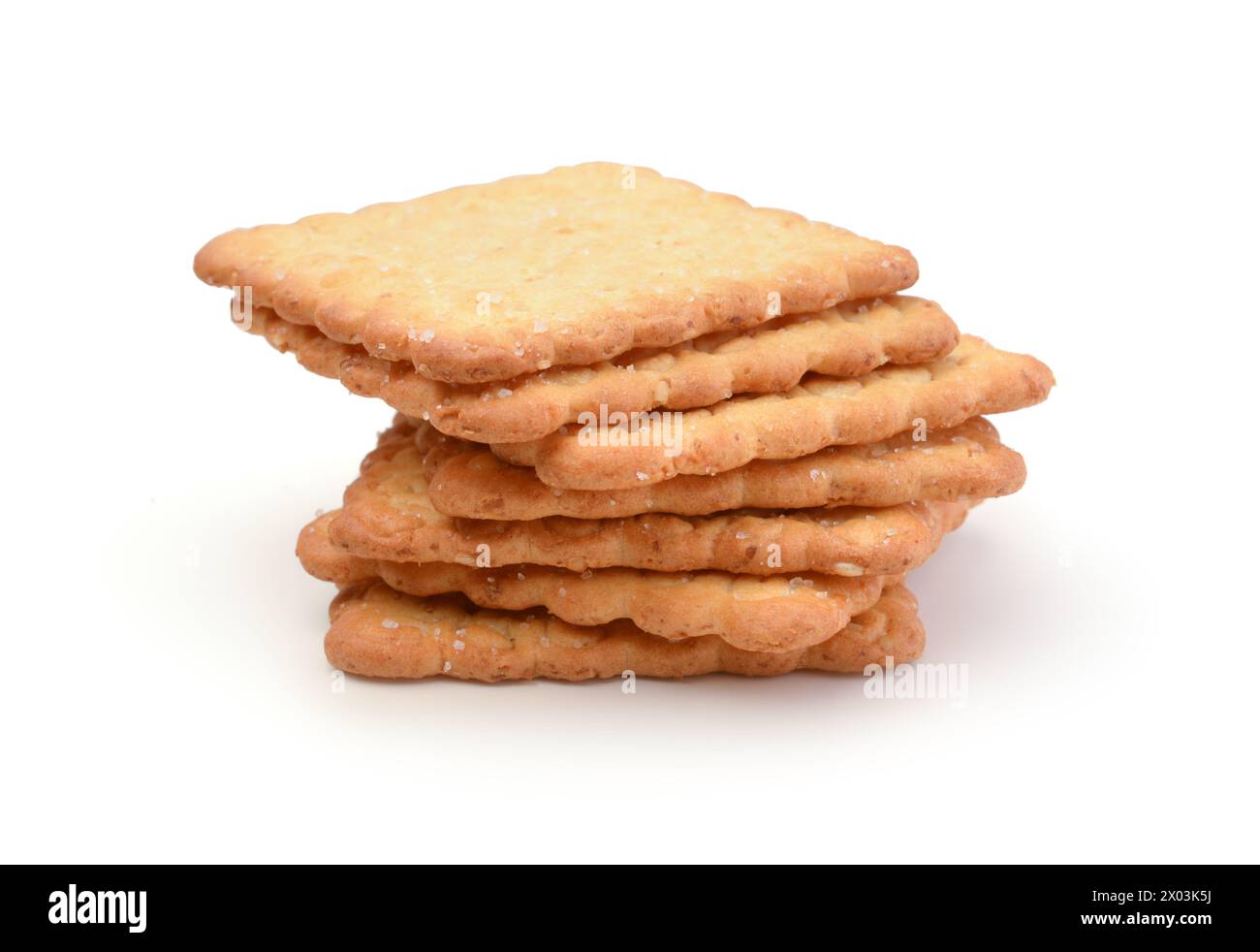 Pila di biscotti freschi isolati su bianco. Foto Stock