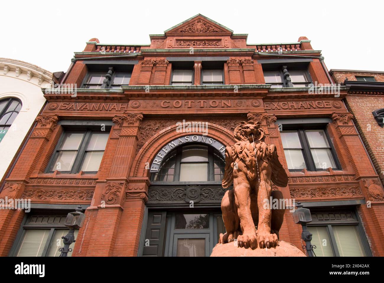 Il Savannah Cotton Exchange fu costruito nel 1876 quando Savannah era il porto di cotone più importante del mondo: Savannah, Georgia Foto Stock