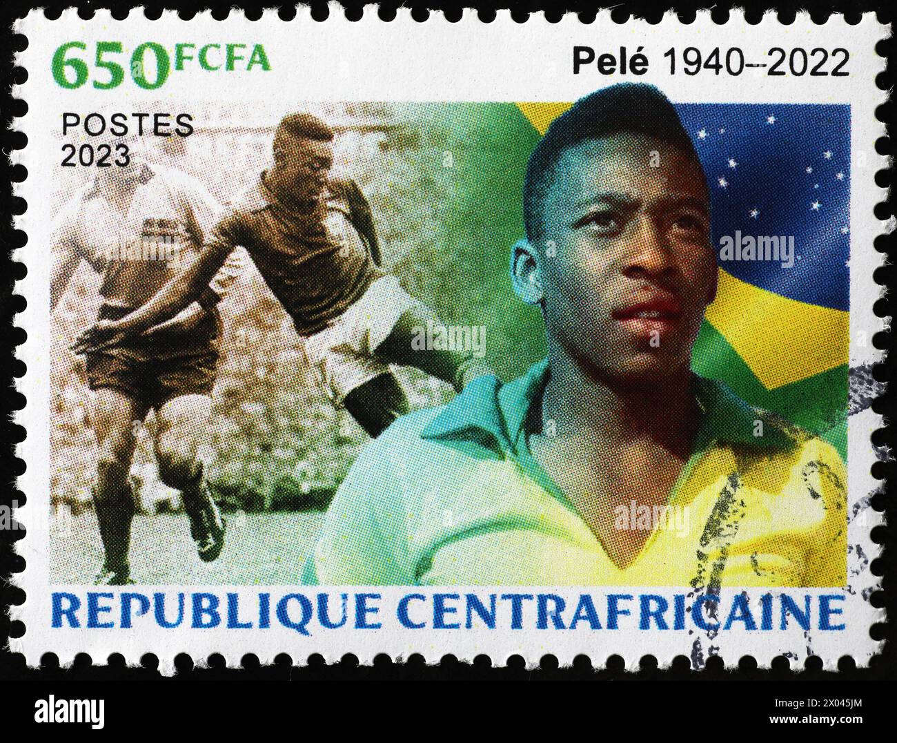 Giovani ritratti di Pelè su francobollo africano Foto Stock