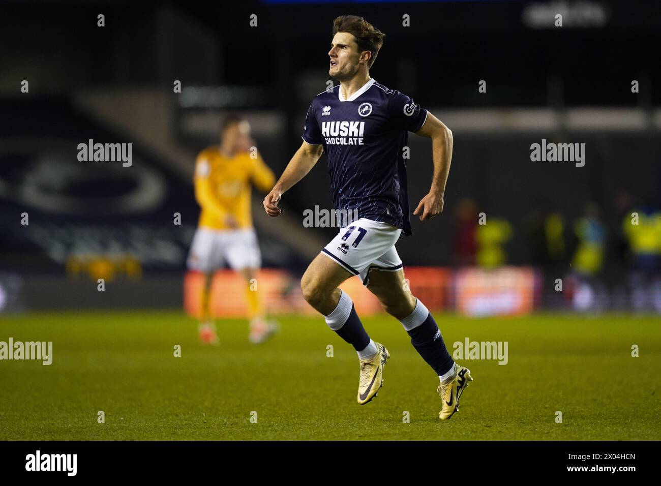 Londra, Regno Unito. 09 aprile 2024. Ryan Longman di Millwall celebra il suo obiettivo di raggiungere il 1-0 durante la partita del Millwall FC vs Leicester City FC Sky BET EFL Championship al Den, Londra, Inghilterra, Regno Unito il 9 aprile 2024 Credit: Every Second Media/Alamy Live News Foto Stock