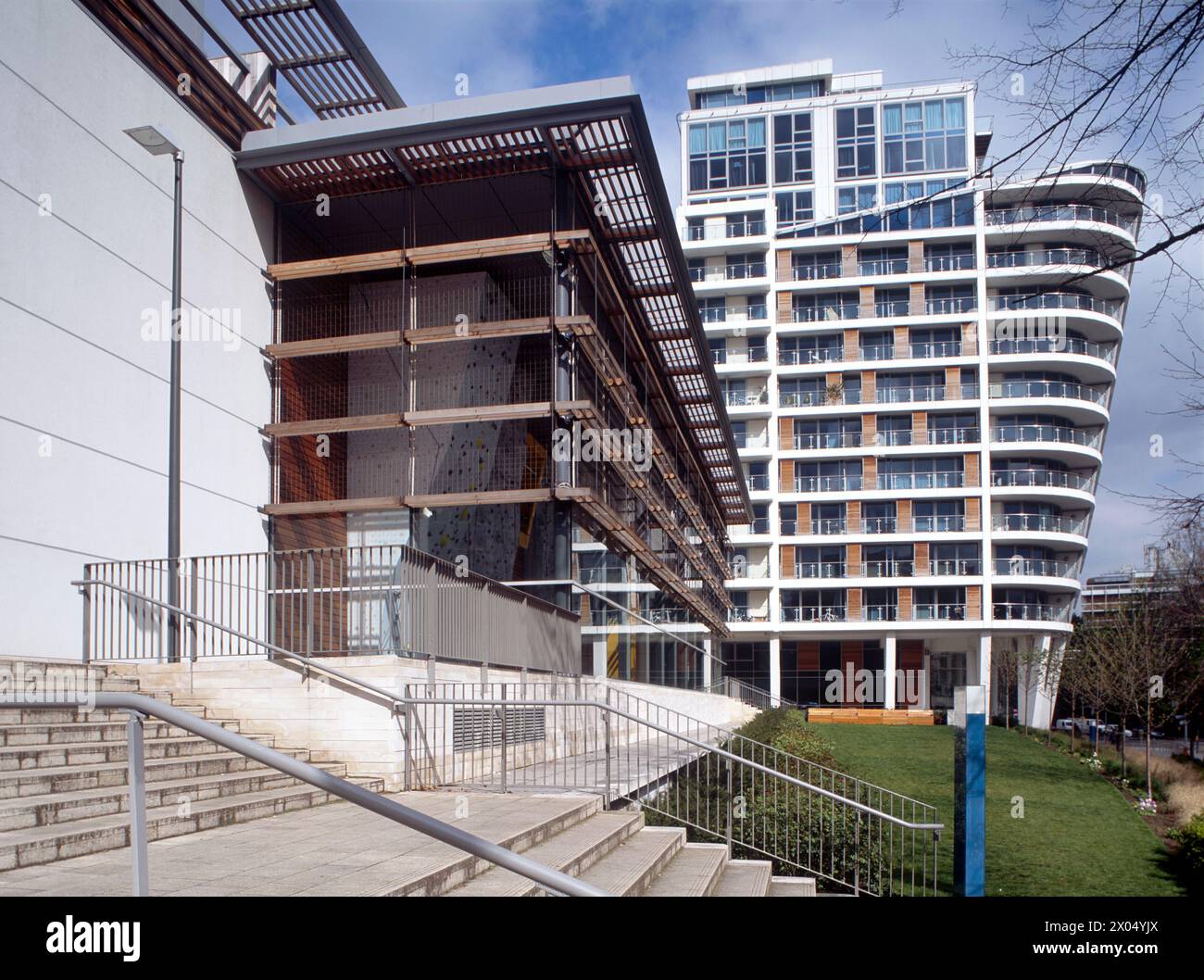 Visage Apartment block, Winchester Road, Swiss Cottage, Londra, NW3 Foto Stock