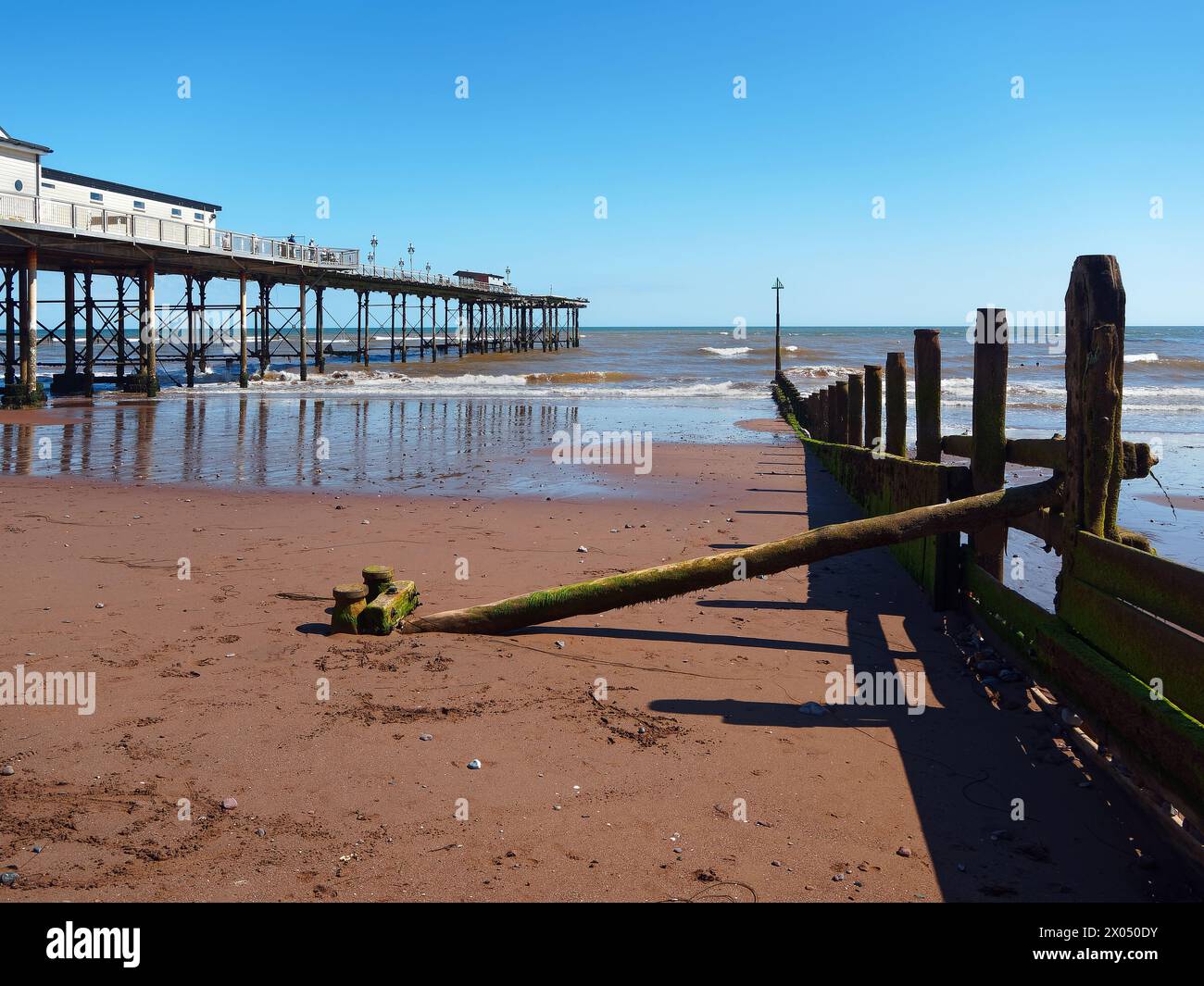 Regno Unito, South Devon, molo di Teignmouth e Town Beach. Foto Stock