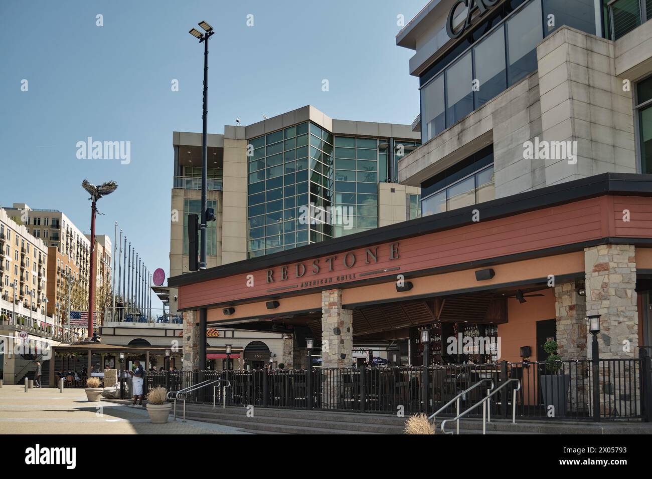 Il porto nazionale del Maryland, lungo il fiume Potomac, vicino a Washington DC, offre attrazioni, ristoranti e negozi sul lungomare. Foto Stock