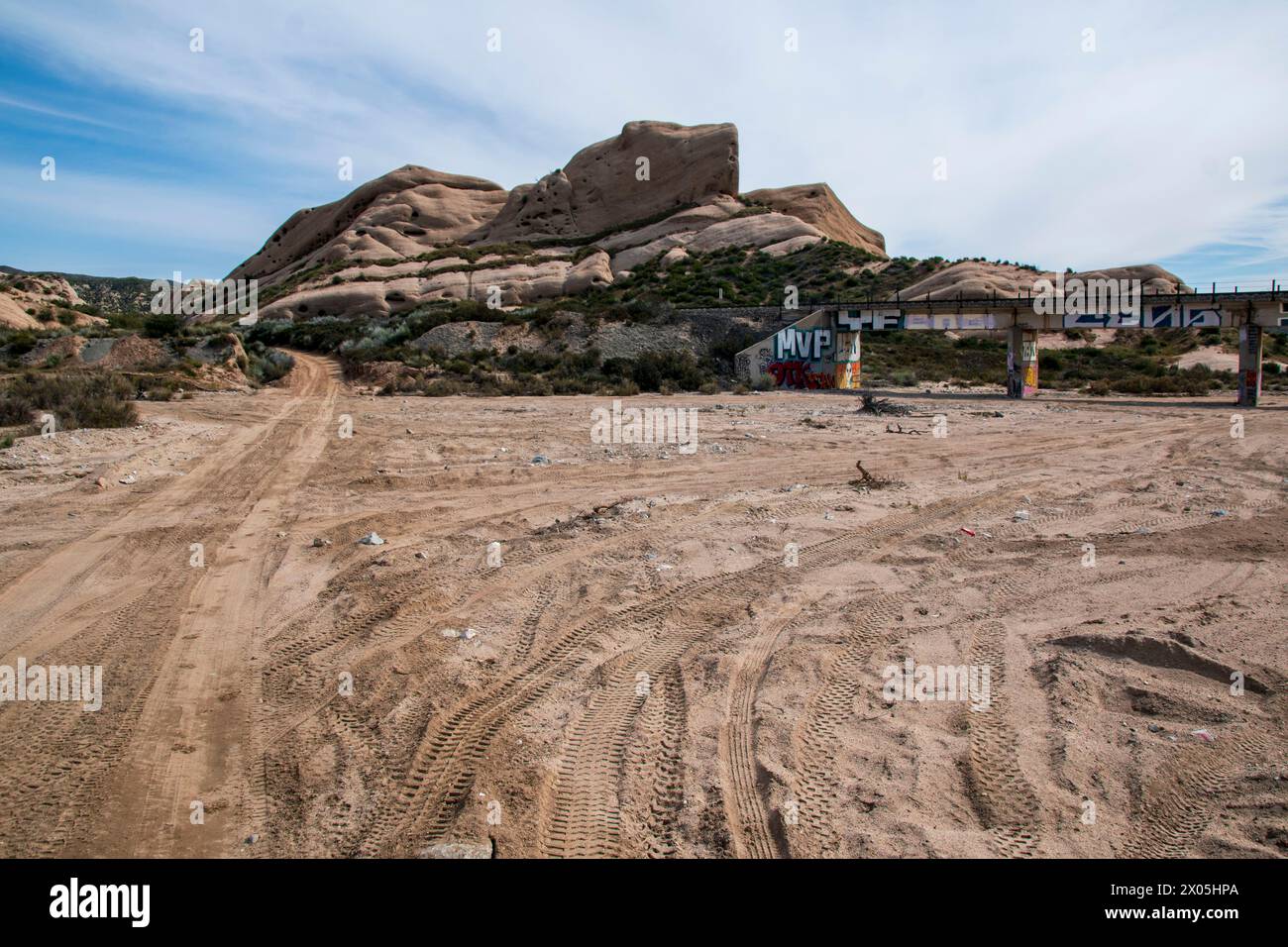 Le Mormon Rocks si trovano vicino a Phelan lungo l'Interstate 15 nella contea di San Bernardino, CALIFORNIA. Foto Stock
