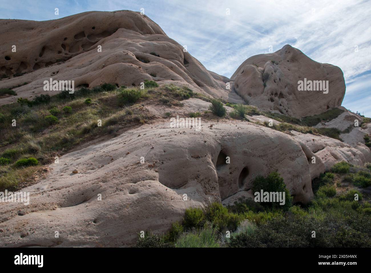 Le Mormon Rocks si trovano vicino a Phelan lungo l'Interstate 15 nella contea di San Bernardino, CALIFORNIA. Foto Stock