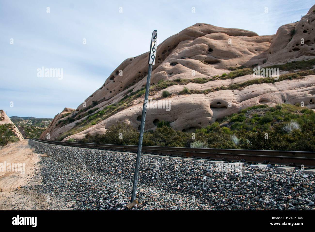 Le Mormon Rocks si trovano vicino a Phelan lungo l'Interstate 15 nella contea di San Bernardino, CALIFORNIA. Foto Stock