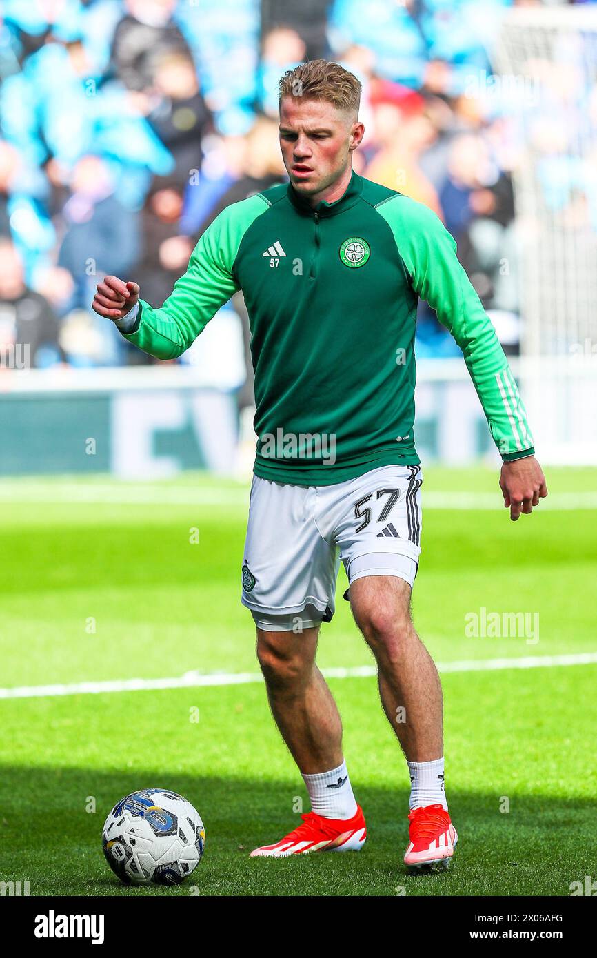 STEPHEN WELSH, calciatore professionista, attualmente gioca per il Celtic FC, Glasgow. Immagine scattata durante una sessione di allenamento pre-partita e di riscaldamento. Foto Stock