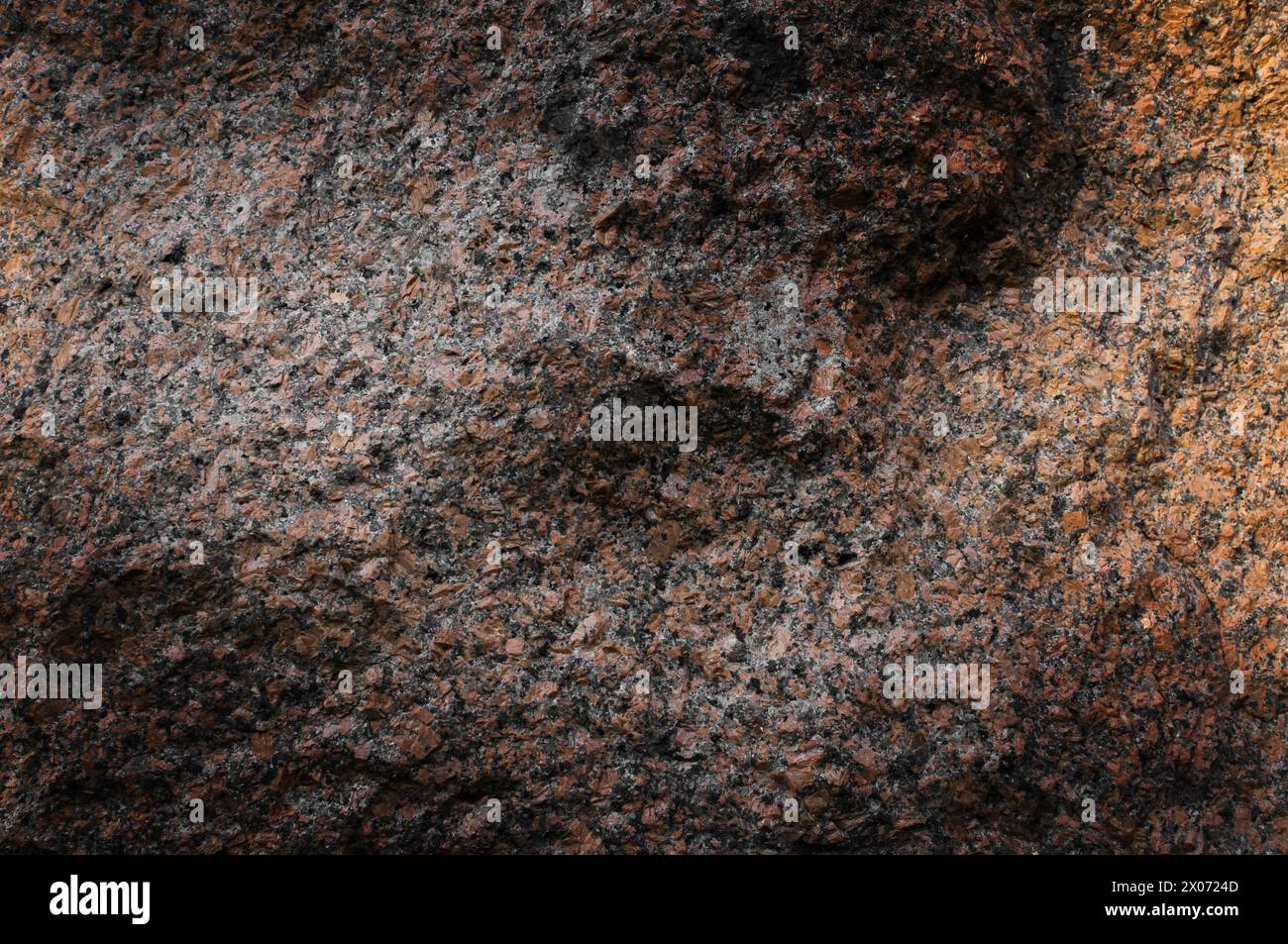 Pietra di granito scuro. Sfondo. Elemento di progettazione per etichetta prodotto, stampa catalogo. Foto Stock