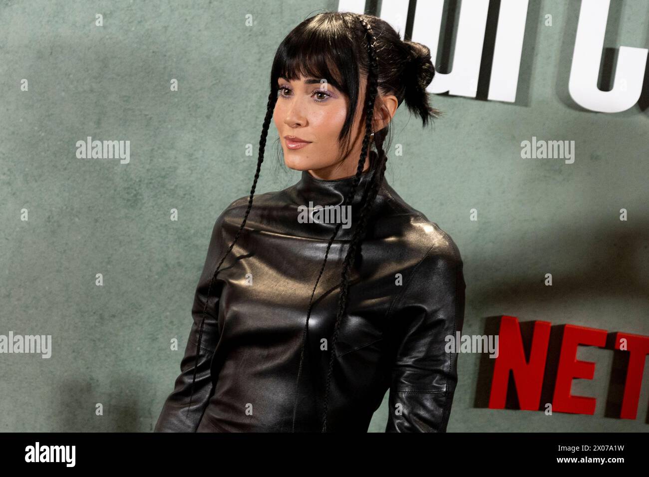 Madrid, Spagna. 10 aprile 2024. Aitana Ocaña Morales, conosciuta professionalmente come Aitana, partecipa alla chiamata fotografica "Pared con Pared" presso l'Hotel Santo Mauro di Madrid. Credito: SOPA Images Limited/Alamy Live News Foto Stock