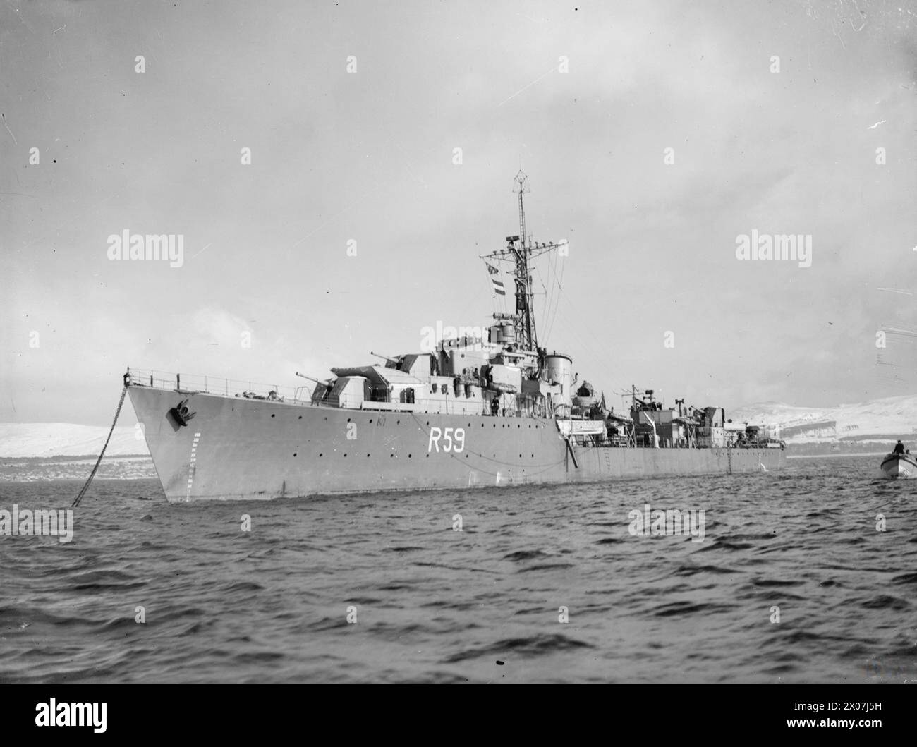 La HMS Wakeful, un nuovo cacciatorpediniere, è documentata a Greenock il 2 marzo 1944. Foto Stock