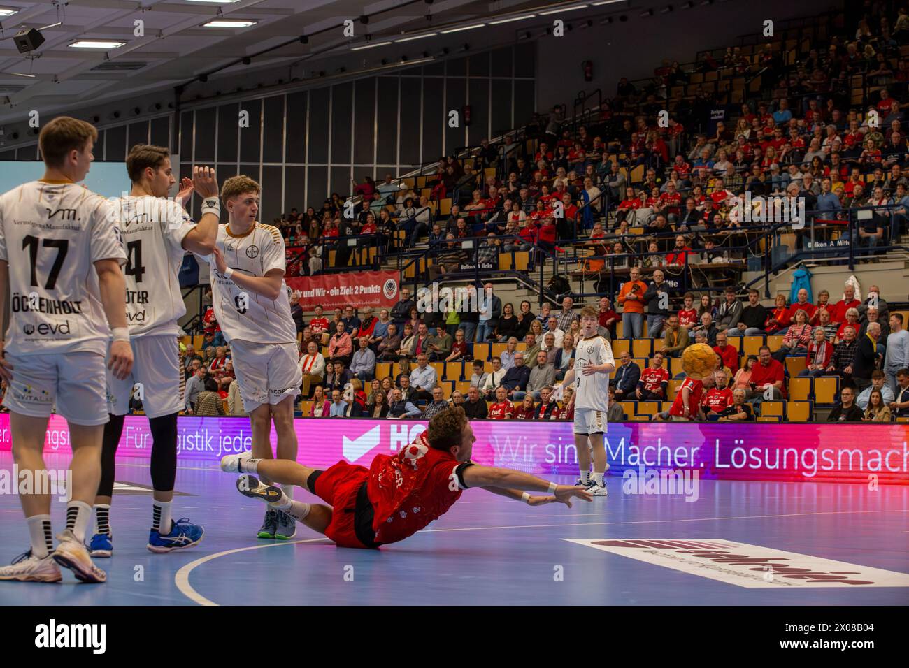 09.04.04.2024, 2. HBL, Handball-Bundesliga, 28. Spieltag): Eulen Ludwigshafen gegen TSV Bayer-Dormagen (Endstand 30:27) Foto Stock