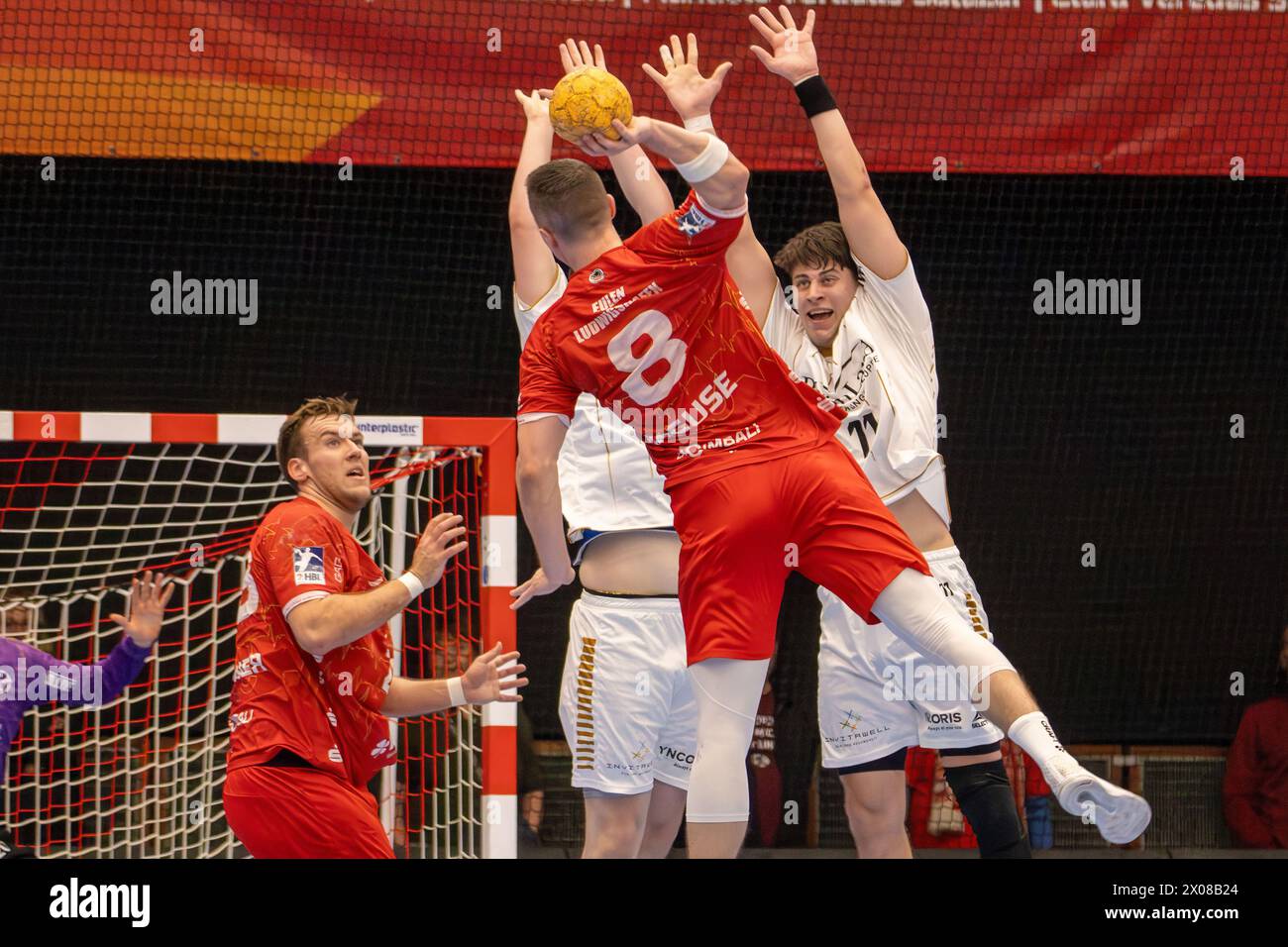 09.04.04.2024, 2. HBL, Handball-Bundesliga, 28. Spieltag): Eulen Ludwigshafen gegen TSV Bayer-Dormagen (Endstand 30:27). Mex Raguse (8, Eulen Ludwigsh Foto Stock