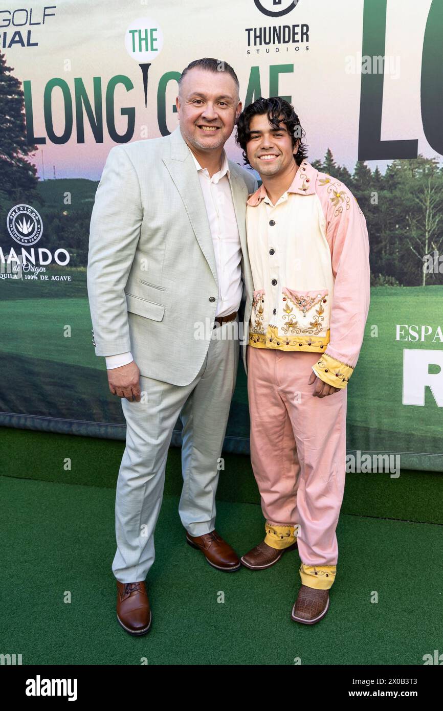 Hollywood, Stati Uniti. 10 aprile 2024. Joel M. Gonzales e Miguel Angel Garcia assistono agli arrivi di "The Long Game" al Ricardo Montalban Theatre di Hollywood, CALIFORNIA, il 10 aprile 2024. (Foto di Corine Solberg/SipaUSA) credito: SIPA USA/Alamy Live News Foto Stock