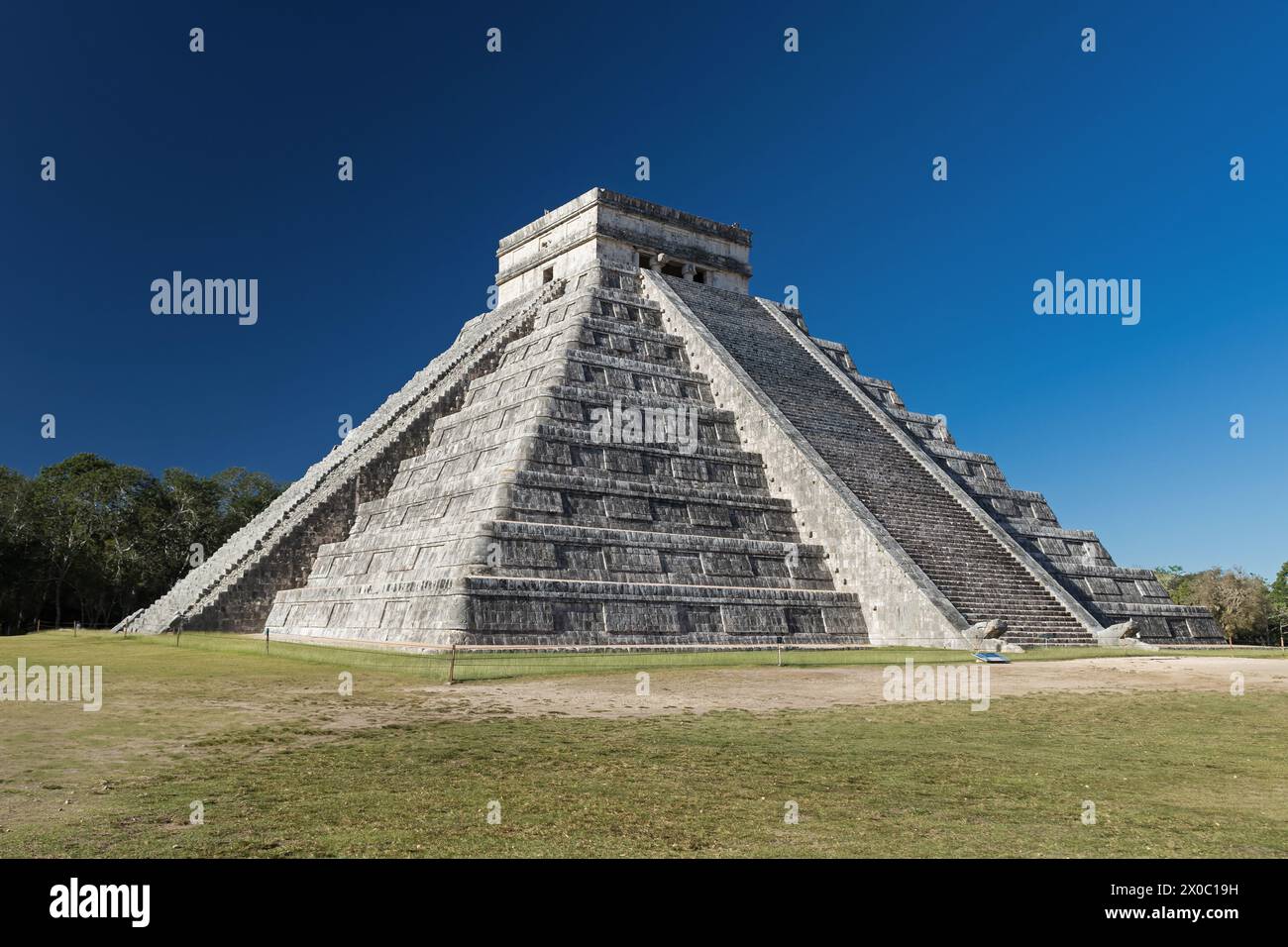 Rovine maya di Chichén Itzá, piramide in Messico, Nord America Foto Stock
