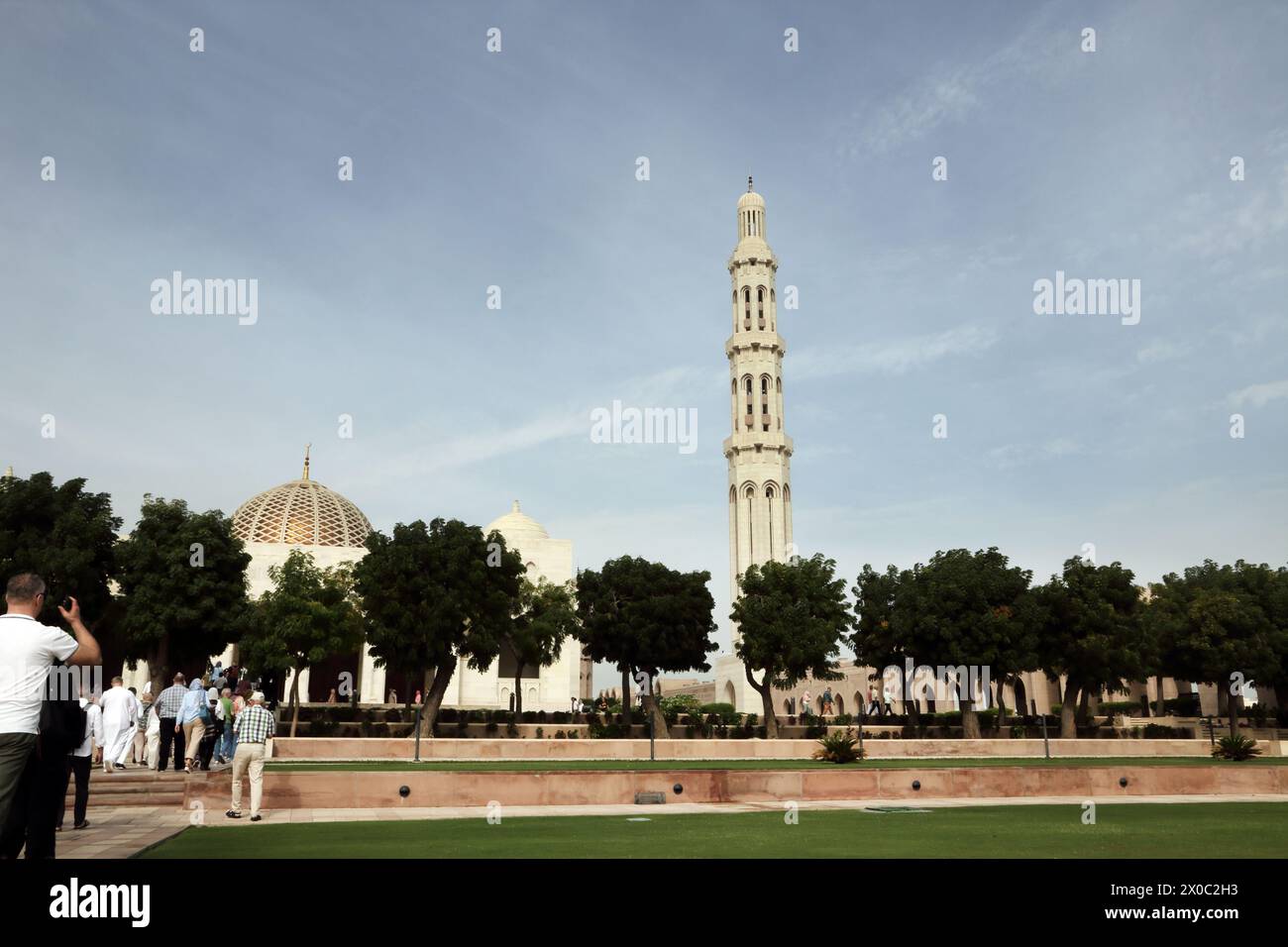 Grande Moschea del Sultano Qaboos e giardini di Mascate Oman Foto Stock
