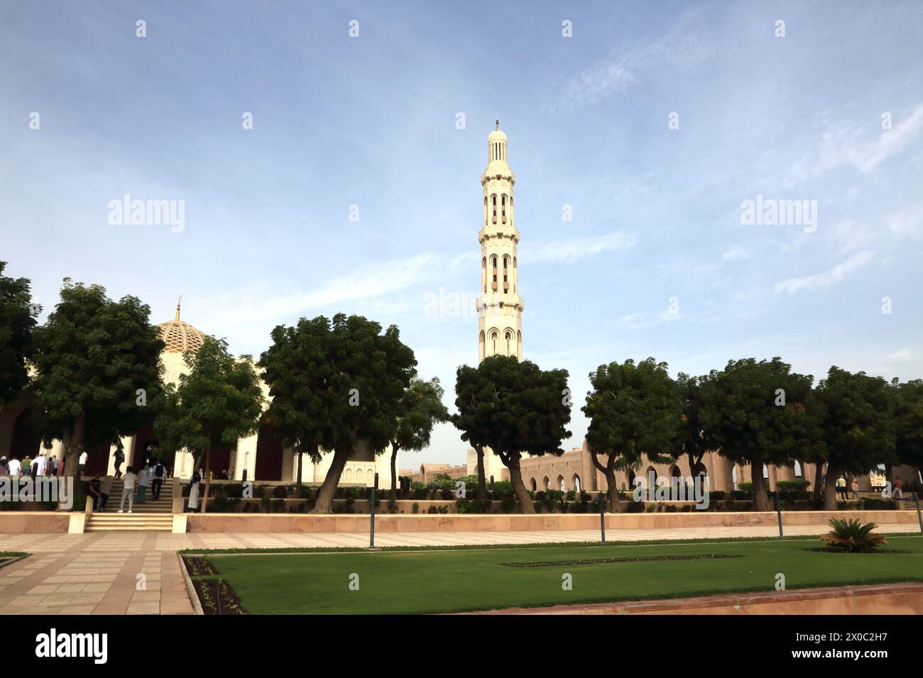 Grande Moschea del Sultano Qaboos e giardini di Mascate Oman Foto Stock