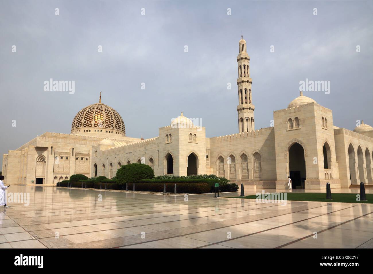 Esterno della grande Moschea del Sultano Qaboos, Mascate Oman Foto Stock