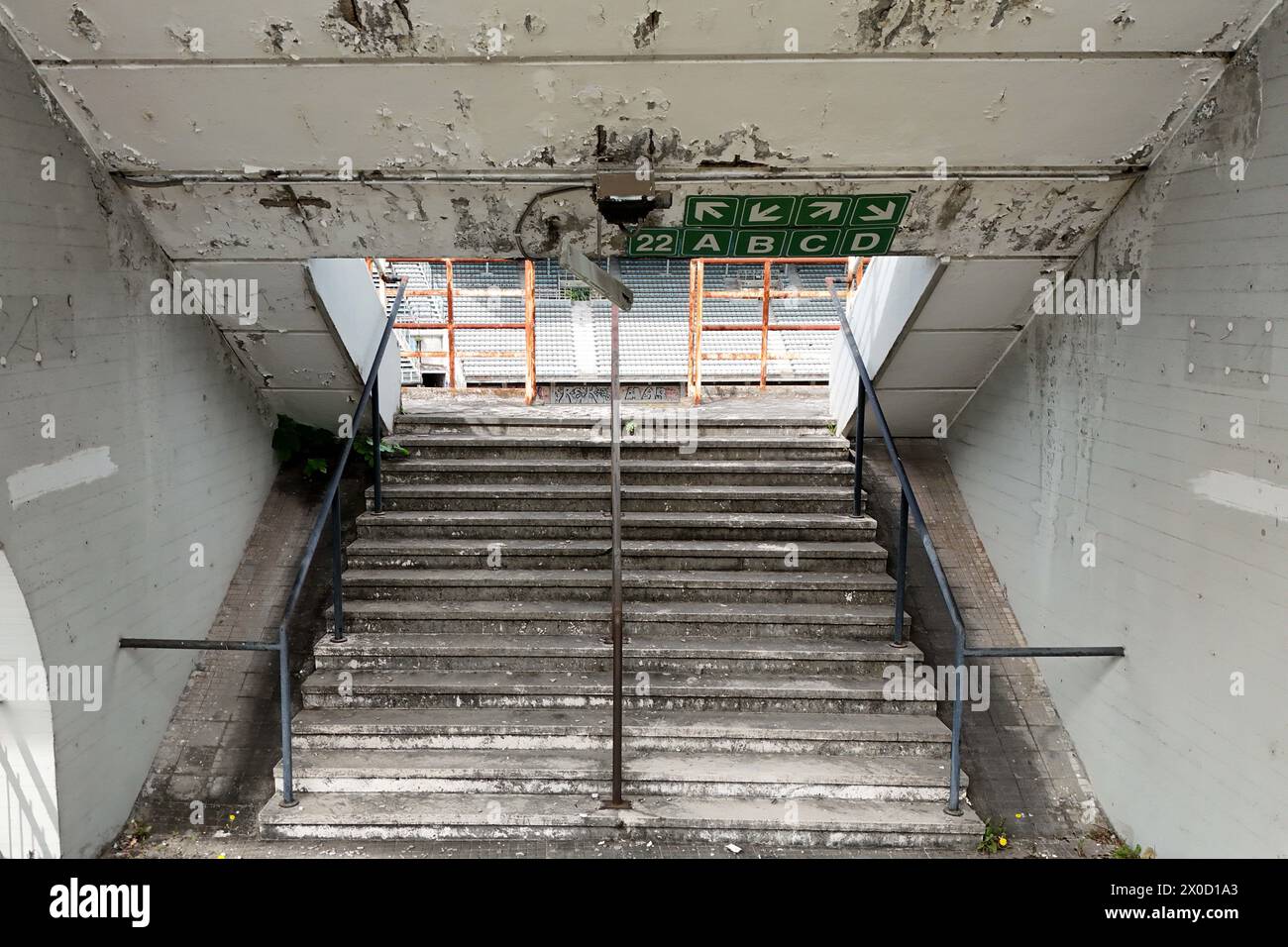 Roma, Italia. 11 aprile 2024. Lo Stadio Flaminio in disuso a Roma, Italia - 11 aprile 2024 ( foto di Alfredo Falcone/LaPresse ) ( foto di Alfredo Falcone/LaPresse ) crediti: LaPresse/Alamy Live News Foto Stock