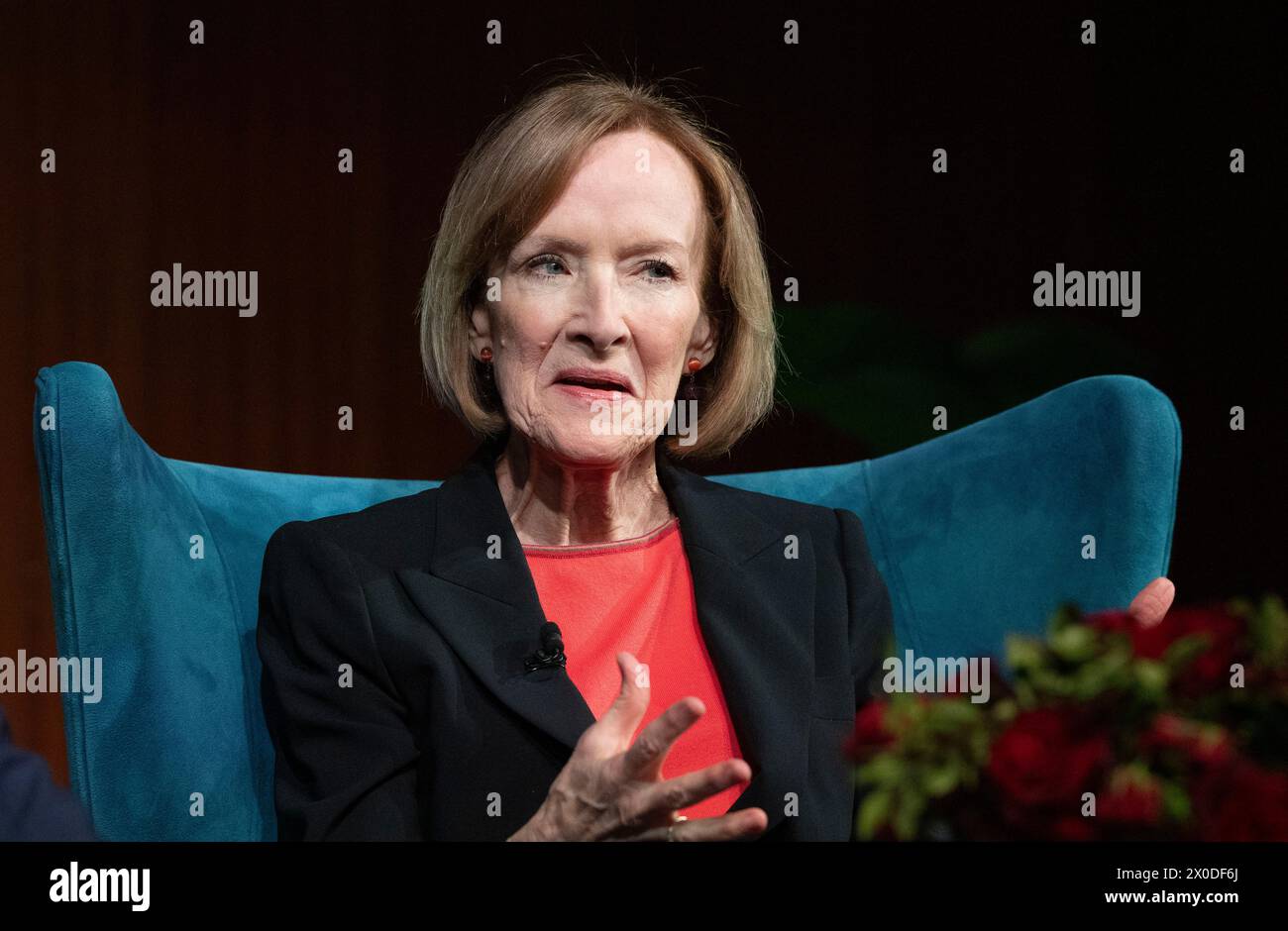 La giornalista di lunga data JUDY WOODRUFF fornisce la sua analisi sullo stato del giornalismo di oggi durante una discussione di un'ora al forum Trust.News.Democracy presso la biblioteca presidenziale LBJ di Austin. Woodruff, ex giornalista e presentatore della CNN, è attualmente corrispondente senior per la PBS NewsHour dopo essere stato il suo presentatore e direttore editoriale. Crediti: Bob Daemmrich/Alamy Live News Foto Stock