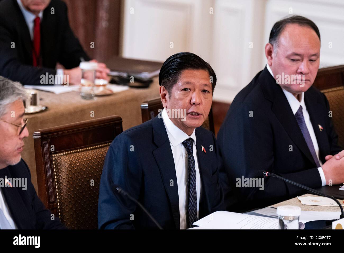 Washington, Stati Uniti. 11 aprile 2024. Ferdinand Marcos Jr., presidente delle Filippine, parla durante un incontro trilaterale con il presidente degli Stati Uniti Joe Biden, non nella foto, e Fumio Kishida, primo ministro del Giappone, non nella foto, nella sala Est della Casa Bianca a Washington, DC, USA, giovedì 11 aprile, 2024. il presidente DEGLI STATI UNITI Joe Biden è pronto a svelare pattuglie militari congiunte e addestramento con Filippine e Giappone mentre gli alleati cercano di contrastare una Cina sempre più assertiva nel Mar Cinese meridionale.foto di al Drago/UPI Credit: UPI/Alamy Live News Foto Stock