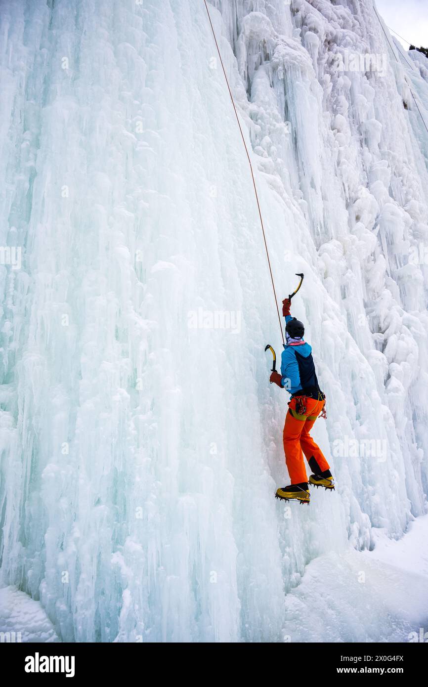 Arrampicata su ghiaccio a Ouray, Colorado Foto Stock