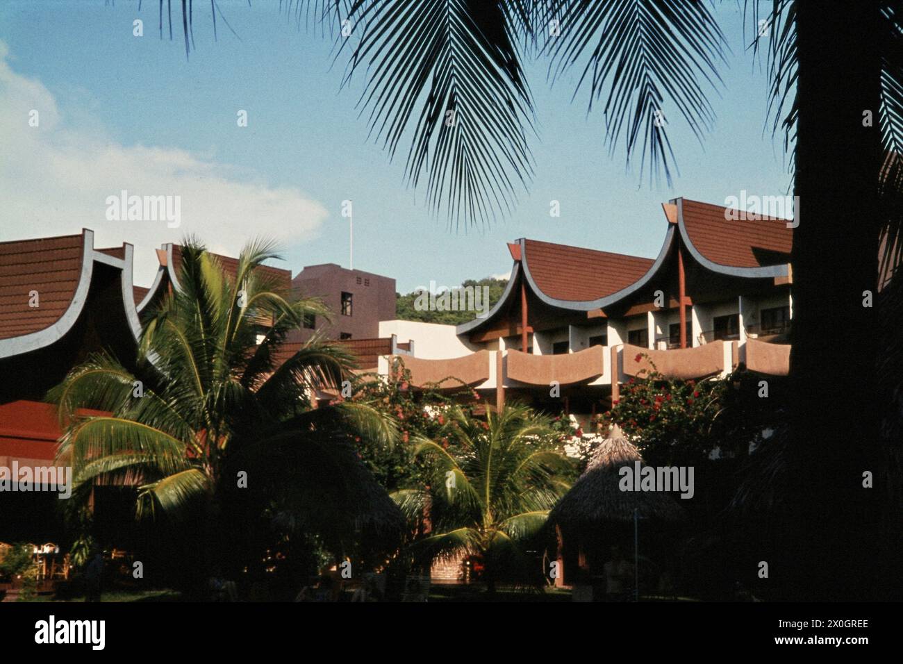 I tetti del moderno Rassaseian Hotel a Penang. [traduzione automatica] Foto Stock