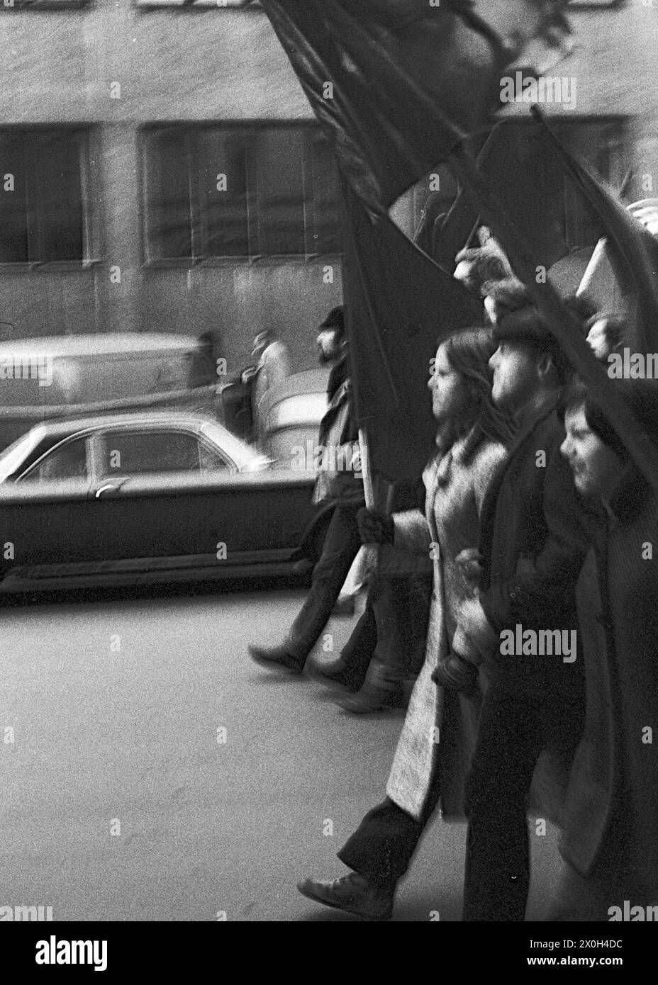 Dimostranti in prima fila a Heidelberg. [traduzione automatizzata] Foto Stock