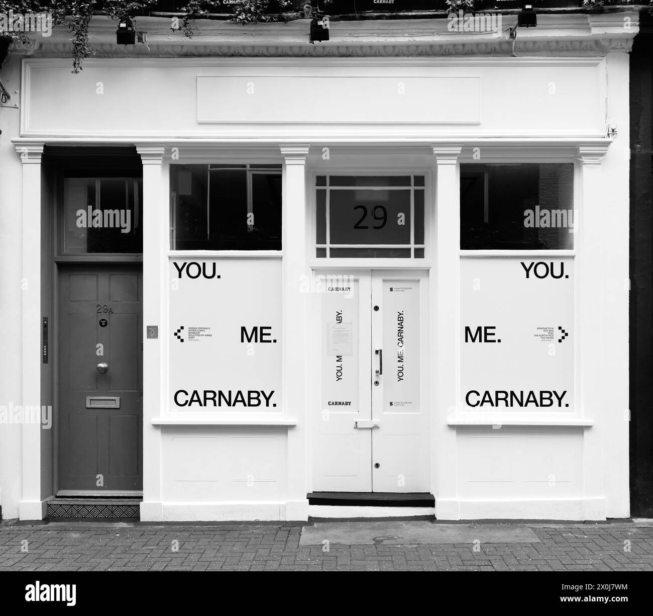Proprietà di decadenza in Carnaby Street, Soho, Londra, Inghilterra. Foto Stock