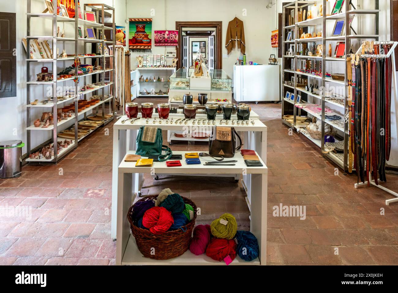 Il mercato artigianale (Mercado Artesanal) a Salta, provincia di Salta, Argentina Foto Stock