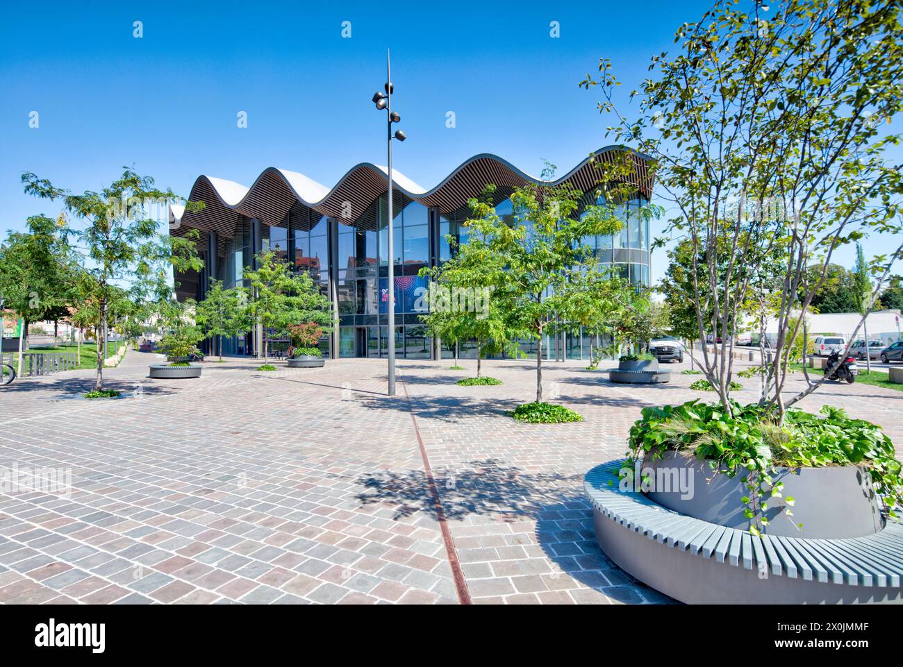 UCPA Sport Station, impianto sportivo, Place de la Republique, piazza, passeggiata in città, Reims, Marna, Francia, Europa, Foto Stock