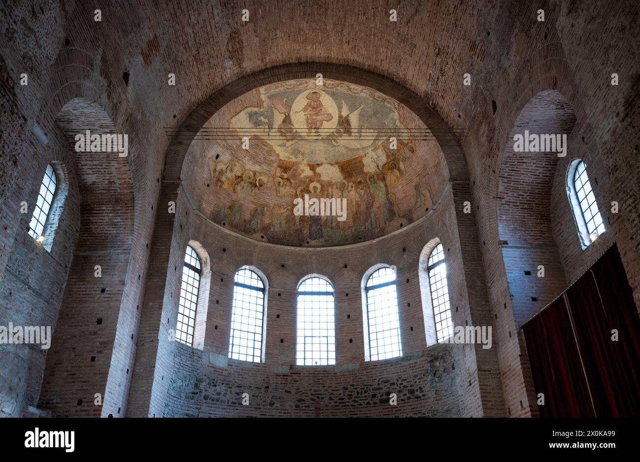 Vista interna della Rotonda, della Rotonda di Galerio, del tempio circolare romano, della canonica, del mosaico del soffitto, Salonicco, Macedonia, Grecia Foto Stock