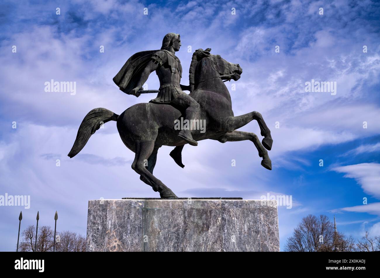 Statua, leader militare Alessandro Magno a cavallo Voukefalas, passeggiata, Salonicco, Macedonia, Grecia Foto Stock
