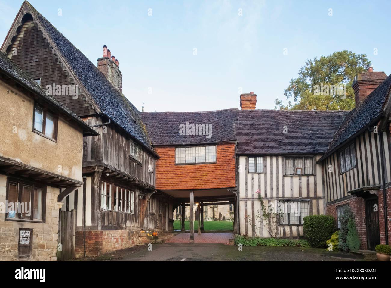 Inghilterra, Kent, Penshurst Place, Tudor era edifici in legno Foto Stock