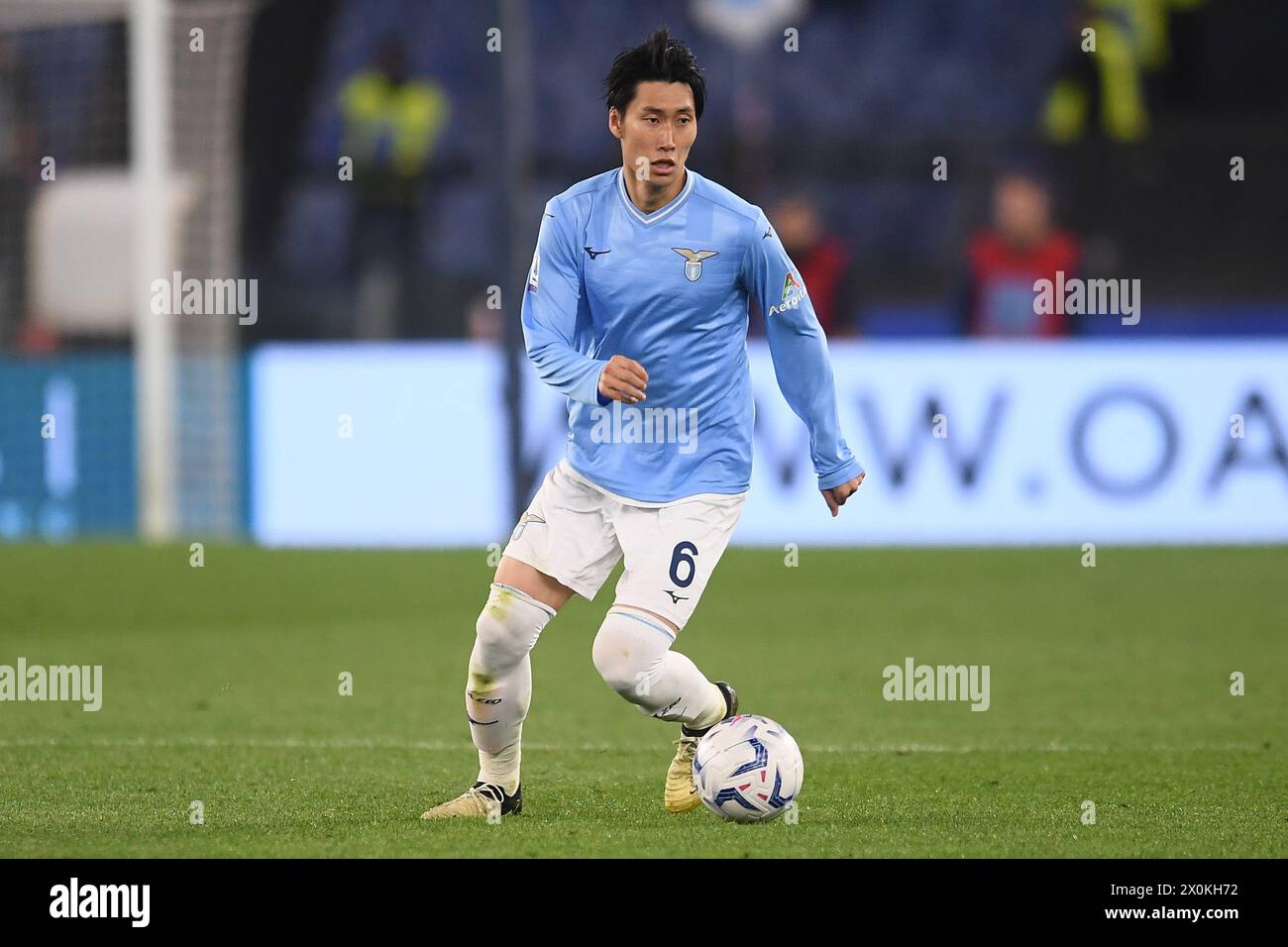 Roma, Italia. 12 aprile 2024. Daichi Kamada del SS Lazio durante la partita di serie A tra SS Lazio e US Salernitana allo stadio Olimpico di Roma, 12 aprile 2024. Crediti: Insidefoto di andrea staccioli/Alamy Live News Foto Stock