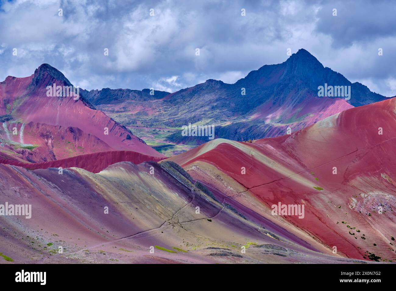 Perù, provincia di Cuzco, Vinicunca, Montana de siete Colores o Rainbow Mountain Foto Stock