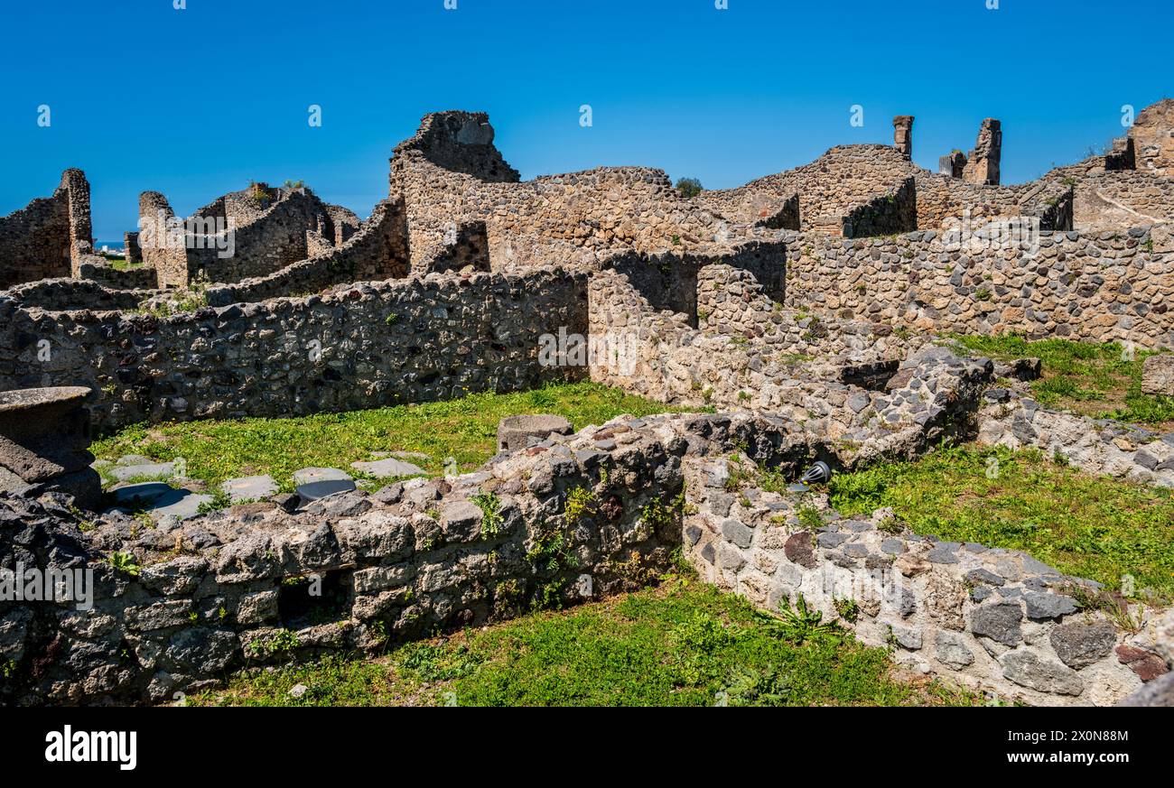 Il sito archeologico di Pompei, nella regione Campania dell'Italia meridionale, vicino alla costa del Golfo di Napoli Foto Stock