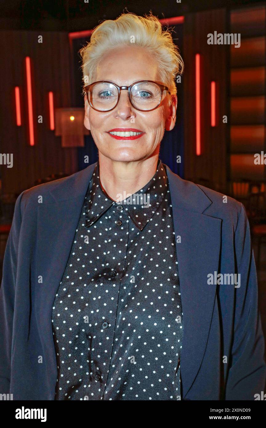 Bärbel Schäfer bei der Aufzeichnung der WDR-Talkshow Kölner Treff im WDR Studio BS 3. Köln, 12.04.2024 *** Bärbel Schäfer alla registrazione del talk show WDR Kölner Treff in WDR Studio BS 3 Colonia, 12 04 2024 foto:XR.xSchmiegeltx/xFuturexImagex koelner_treff1204_4418 Foto Stock