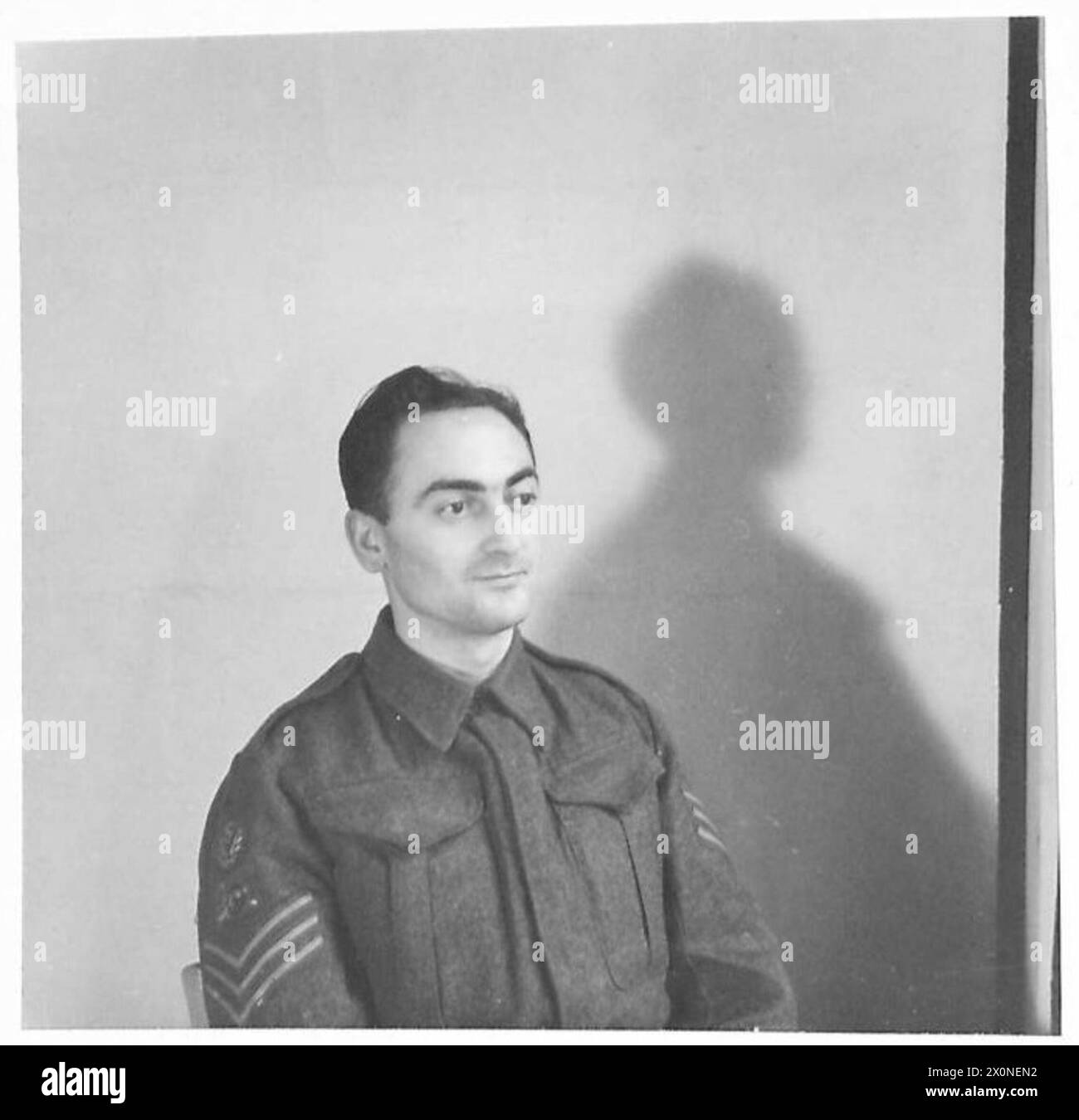 CAMERAMEN NCO PER M.E. - Sgt. Berman, cameraman NCO per M.E. Photographic negative, British Army Foto Stock