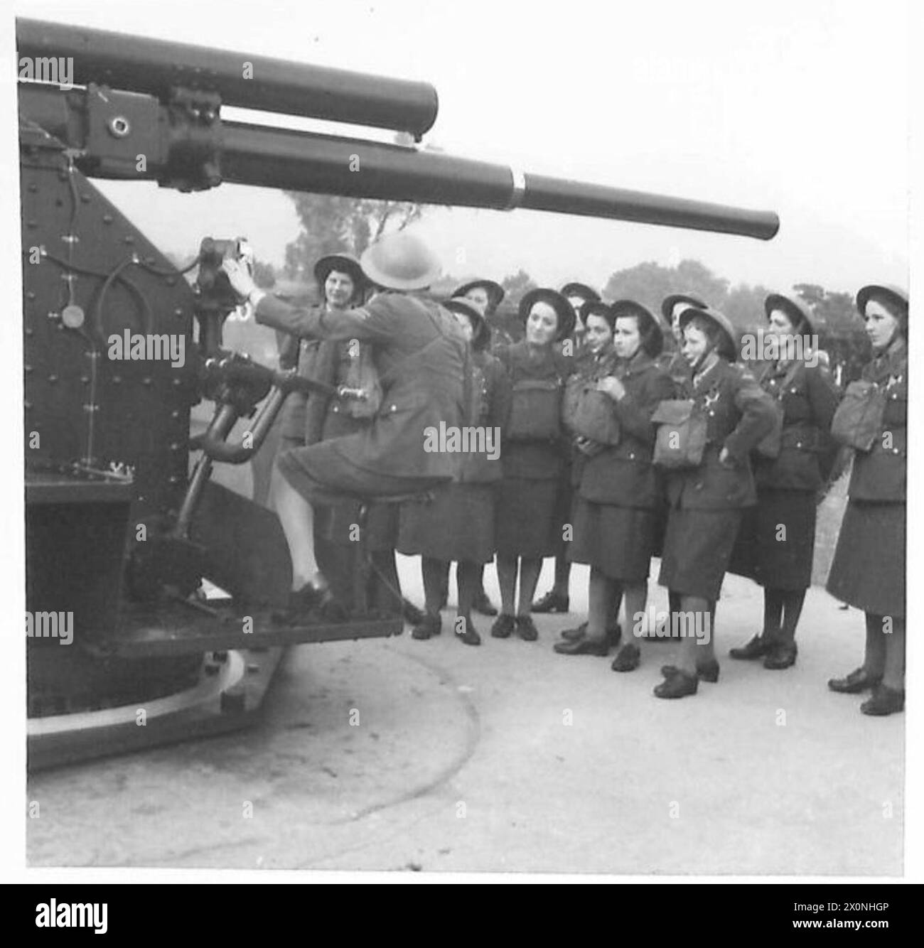 Fotografie che documentano il personale, le attrezzature e le attività dell'esercito britannico in Gran Bretagna durante il 1939-1945. Foto Stock