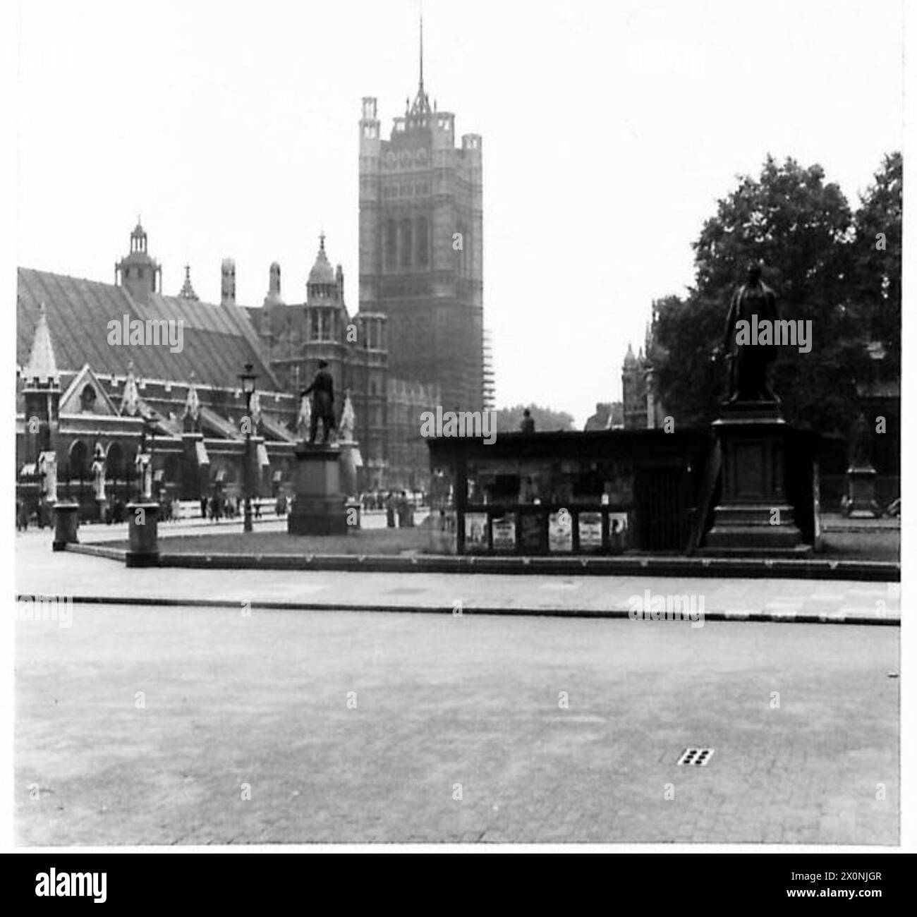 Una pillola situata in Piazza del Parlamento, con le camere del Parlamento visibili sullo sfondo, utilizzata come struttura difensiva. Foto Stock