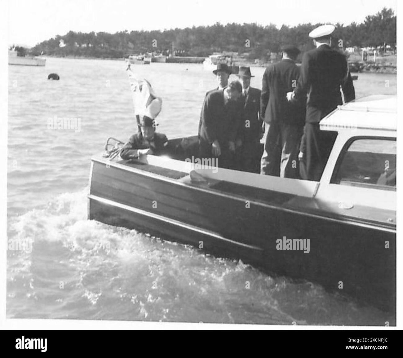 Il primo Ministro si reca al Palazzo del governo alle Bermuda dopo essere arrivato in idrovolante. Foto Stock