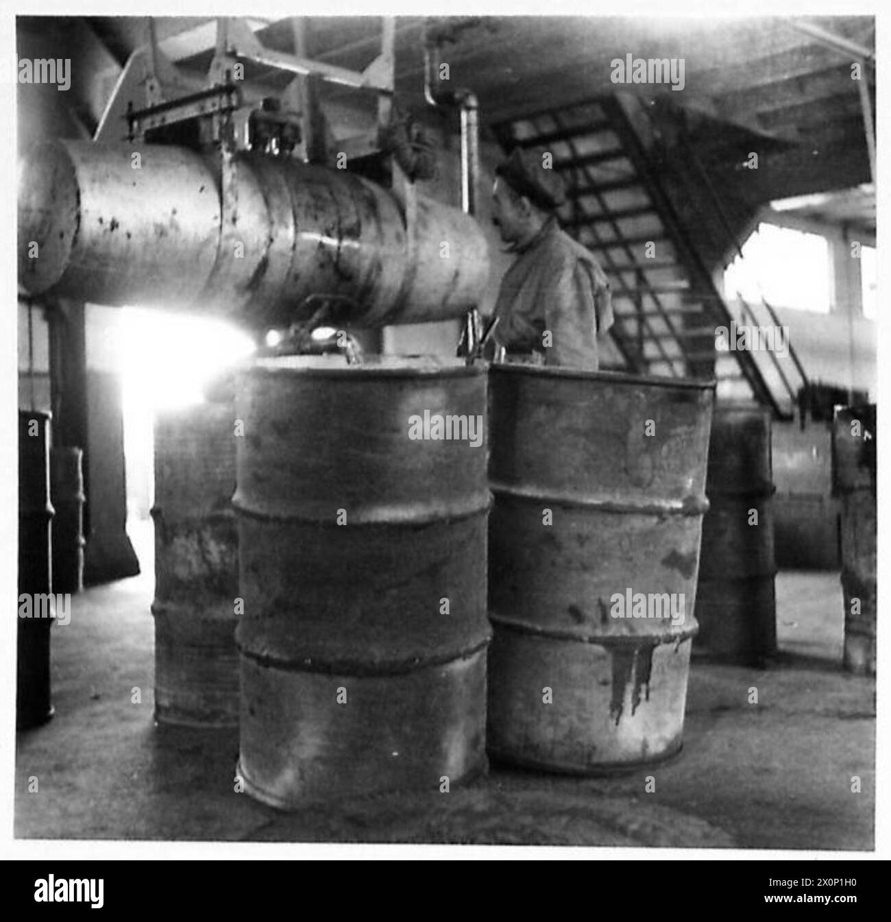 Attività della North Africa Bulk Petroleum Storage Company, comprese le strutture di stoccaggio e le attività logistiche. Negativo fotografico, British Army. Foto Stock