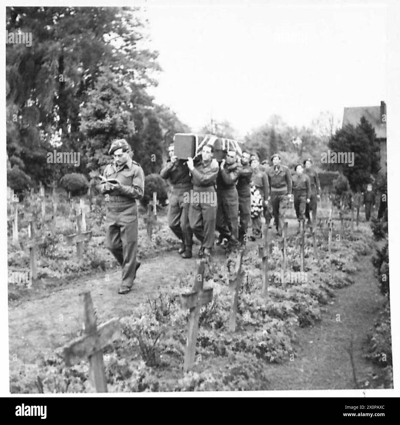 Fusilier Newman e Private Goldsmith, uccisi tornando a TAC H.Q., sono sepolti nel cimitero annesso al 15 Scottish Hospital. Foto Stock