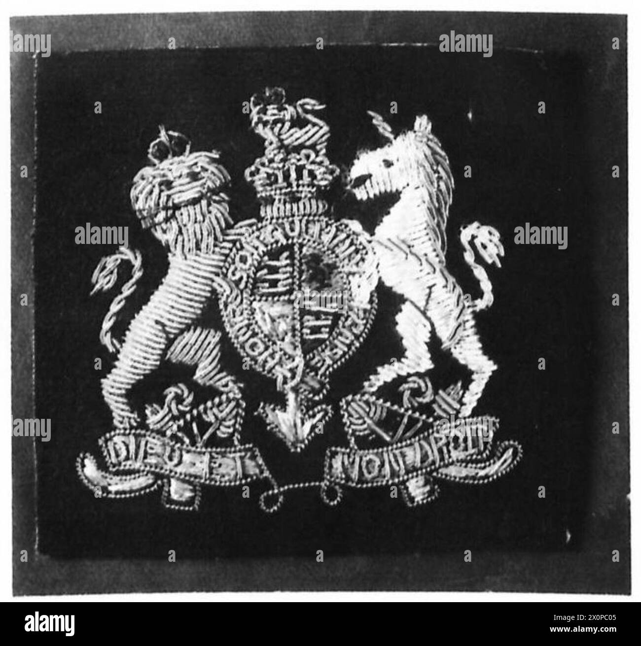 I distintivi di grado del warrant Officer di Classe i sono visualizzati per indicare lo stato di non ufficiale. Foto Stock