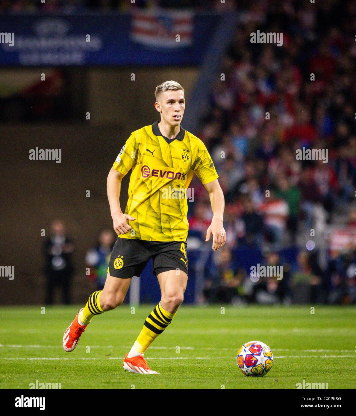 Madrid Spagna. 10 aprile 2024. Nico Schlotterbeck (BVB) Atletico Madrid - Borussia Dortmund 10.04.2024 Copyright (nur für journalistische Zwecke) di Foto Stock