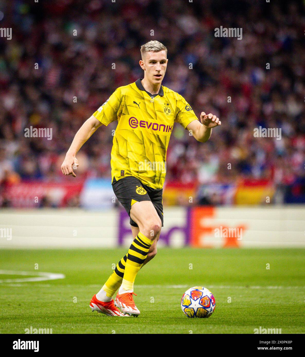 Madrid Spagna. 10 aprile 2024. Nico Schlotterbeck (BVB) Atletico Madrid - Borussia Dortmund 10.04.2024 Copyright (nur für journalistische Zwecke) di Foto Stock