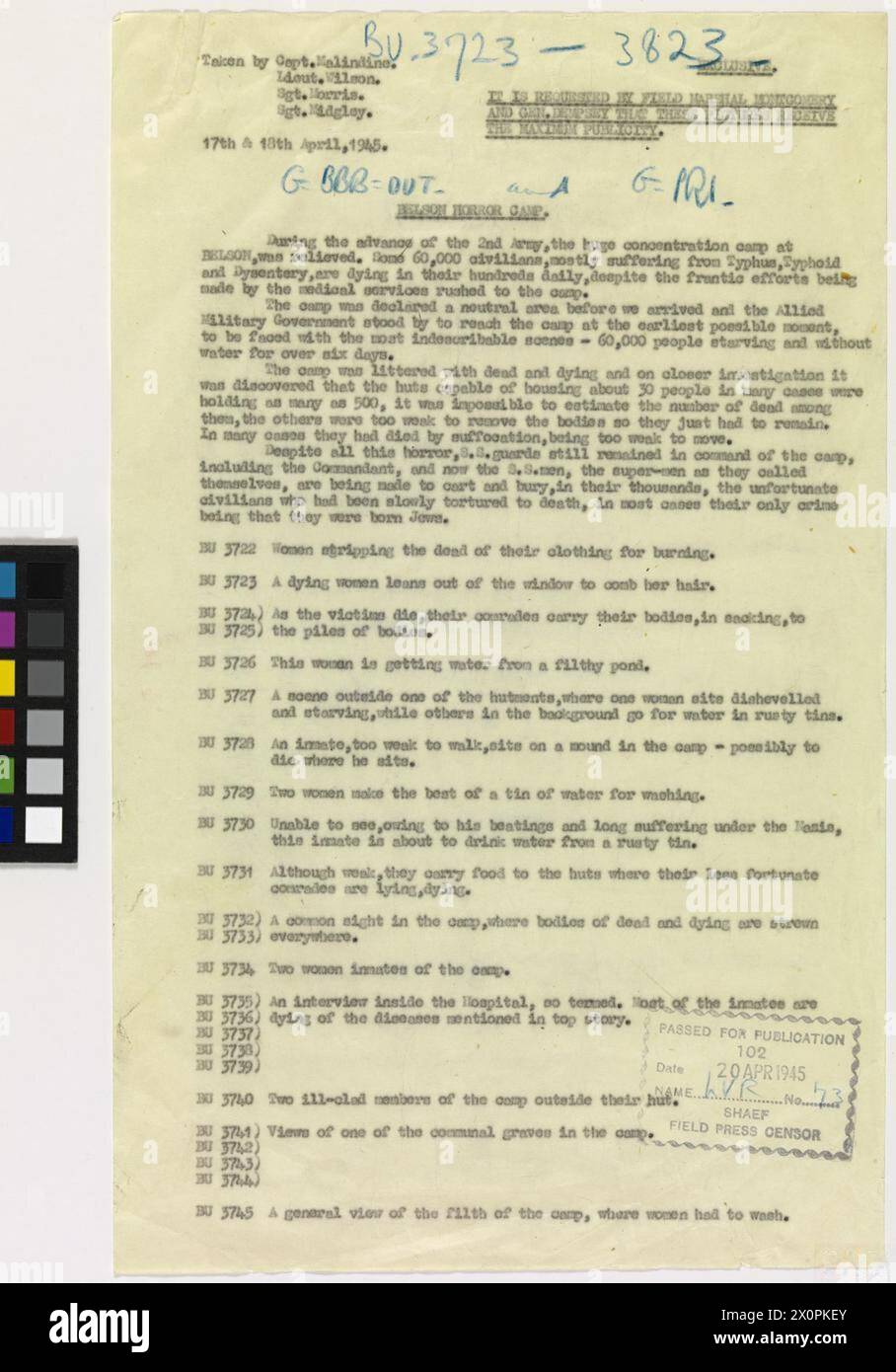 Prima pagina del documento che elenca le didascalie originali del capitano Malindine, tenente Wilson, sergente Norris e sergente Midgley della No 5 Section Army Film and Photographic Unit, approvata dallo SHAEF Field Censor per le fotografie AFPU della liberazione di Bergen-Belsen il 17–18 aprile 1945 per ordine del feldmaresciallo Montgomery e del generale Dempsey. Foto Stock